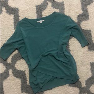 Versona green short sleeve sweater